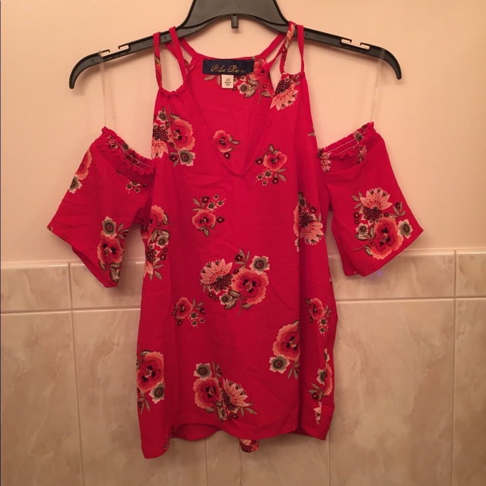 Francesca’s Floral Design Blouse